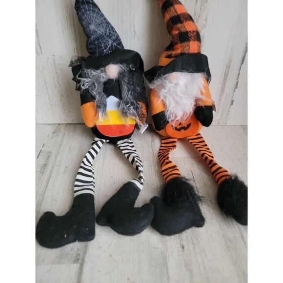 Halloween plush gnome Shelf sitting which candy corn set home decor - Picture 2 of 8